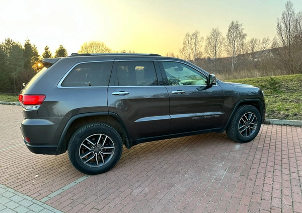 Jeep Grand Cherokee cena 119549 przebieg: 163600, rok produkcji 2019 z Dąbrowa Tarnowska małe 301